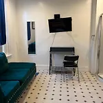 Private Room